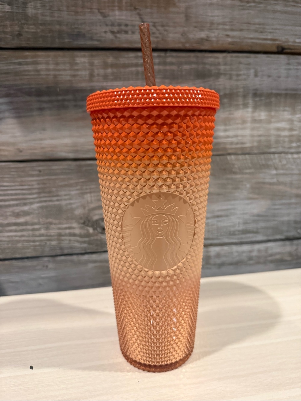 Starbucks Orange to Peach Gradient Studded Tumbler size Venti NWT